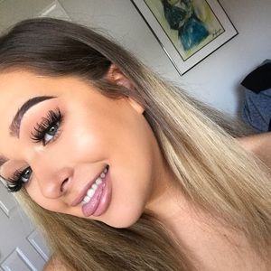 Meet your Posher, Dasha